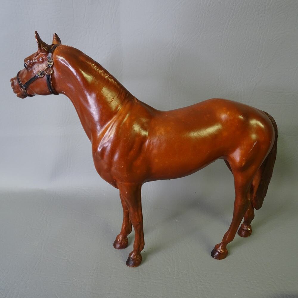 Vintage Breyer Horse Man O' War Chestnut Thoroughbred Racehorse #47 - Picture 2 of 7